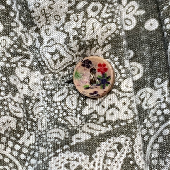 GIMMICKS by BUCKLE Womens long sleeve backless top - Picture 6 of 8